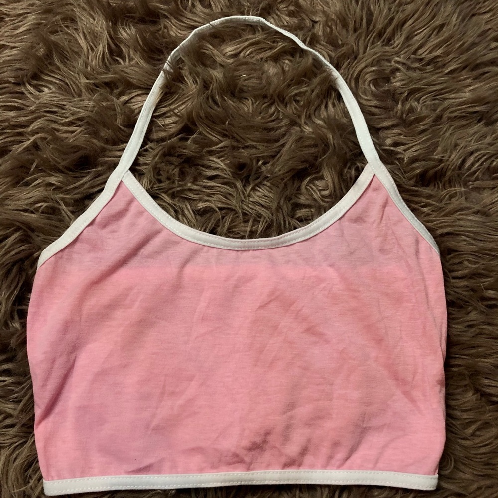 Pink crop top! 🦄 - Picture 3 of 5